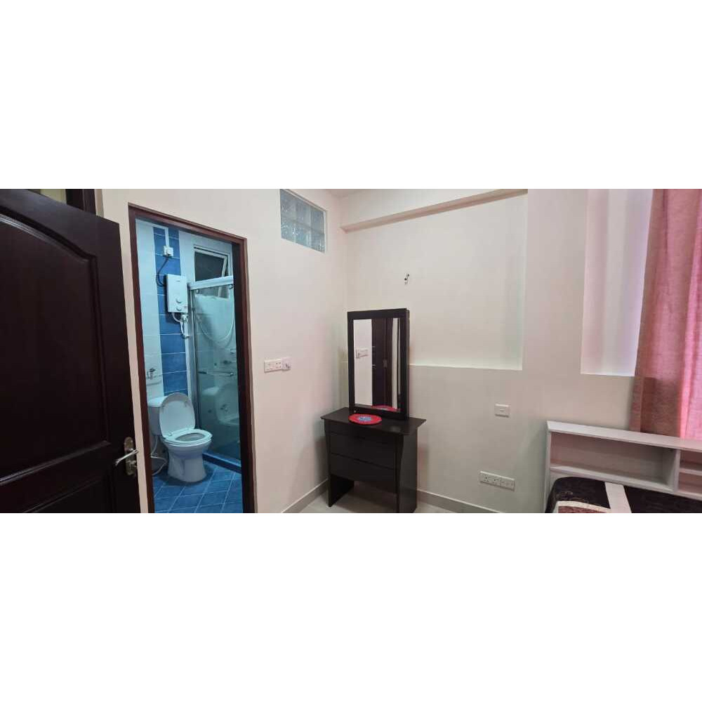 Modern Living in a Prime Location. Spacious 3 plus 1 Bedroom Apartment for Rent — Malé — Galolhu