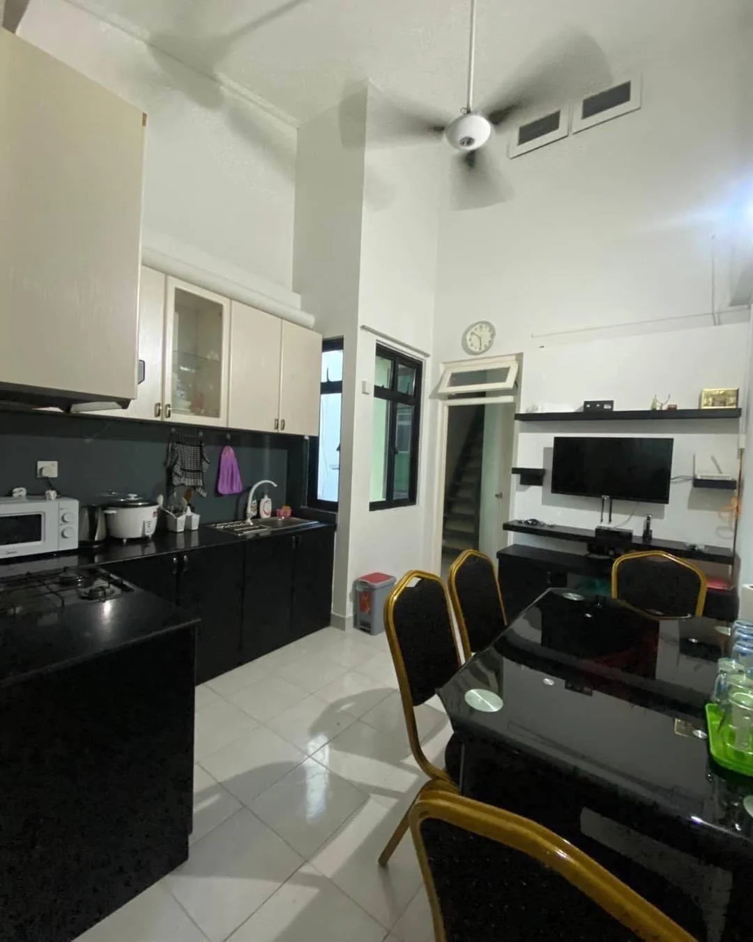 Fully furnished 2 room for Daily rent in male' — Malé — Henveiru