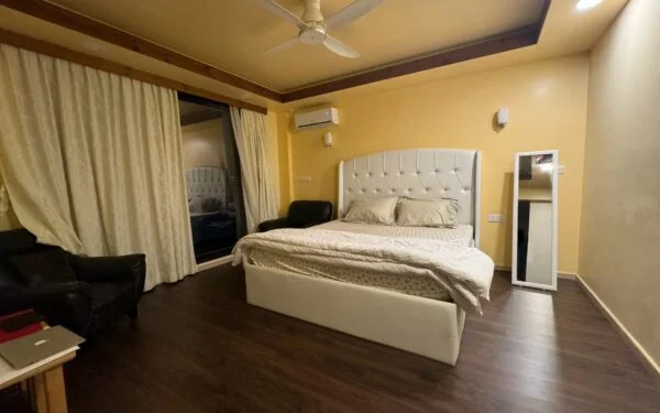 1400sqft 2 bedroom apartment (beachside) for rent in phase 1 — Hulhumalé