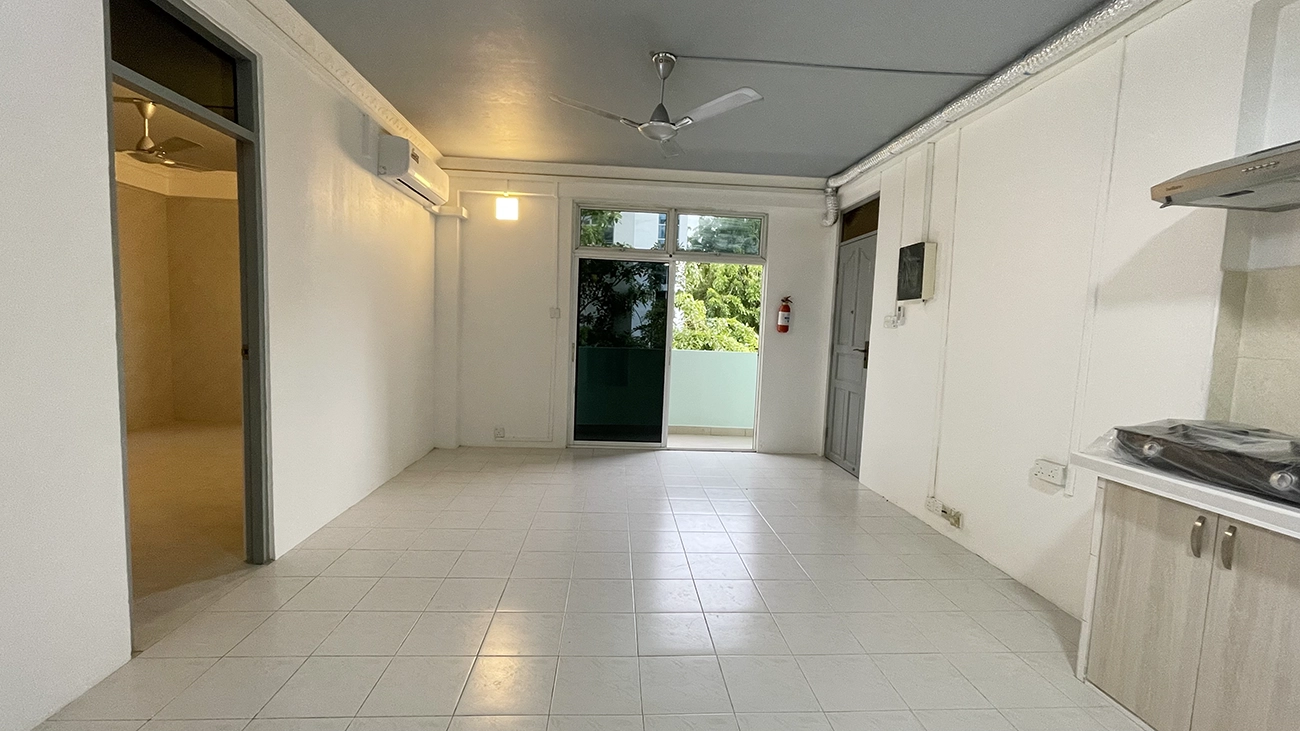 Unfurnished 3 BR for Rent (ML 195) — Buruzu Magu