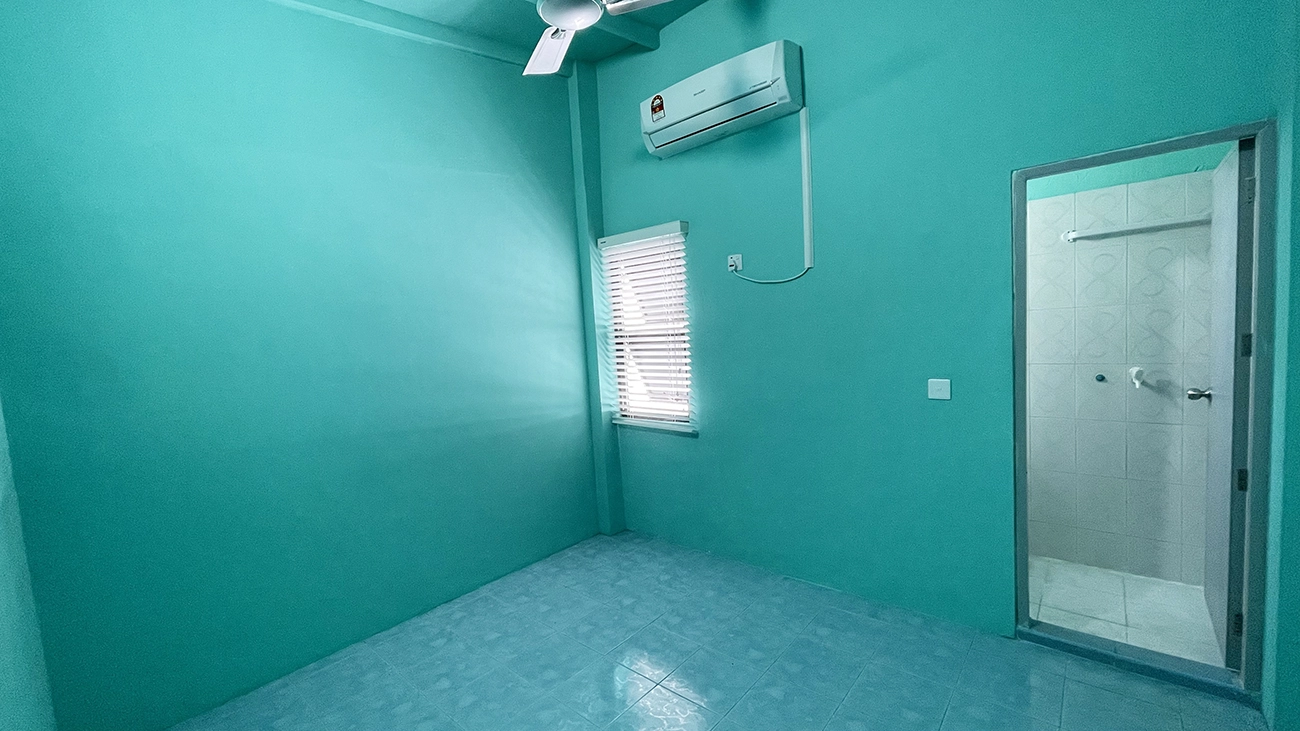 Unfurnished 2 BR for Rent (ML 200) — Anoana Goalhi