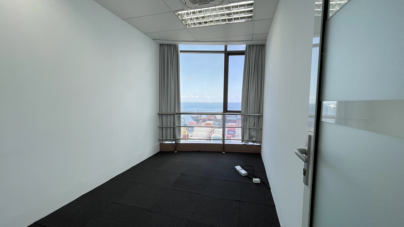Commercial Space for Rent (ML 214) — Sea Tracs Building