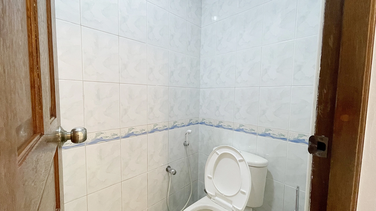 Commercial Space for Rent (ML 218) — Lily Magu