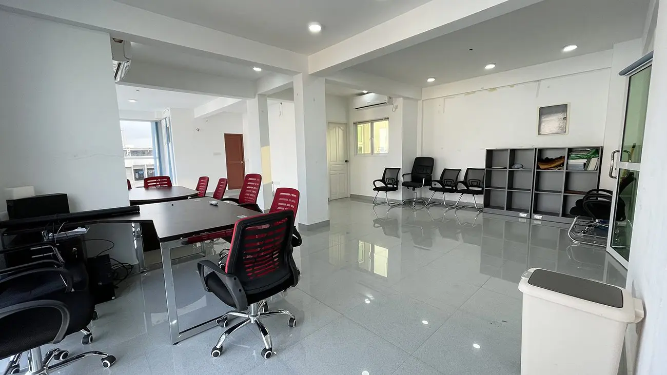 Commercial Space for Rent (ML 186) — Hithigas Magu