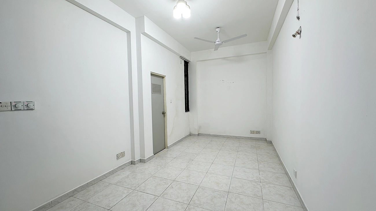 Commercial Space for Rent (ML 234) — Raiyvilaa Hingun