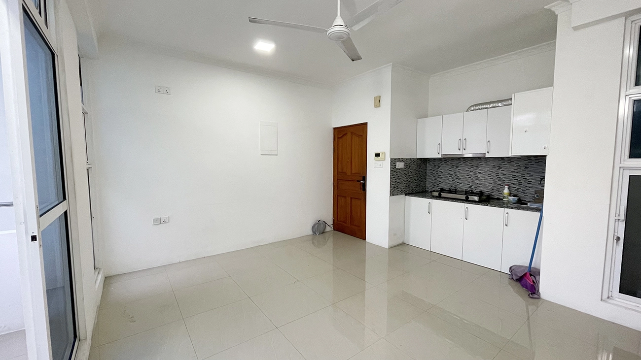Unfurnished 2 BR for Sale (ML 105S) — Lainoofaru Magu