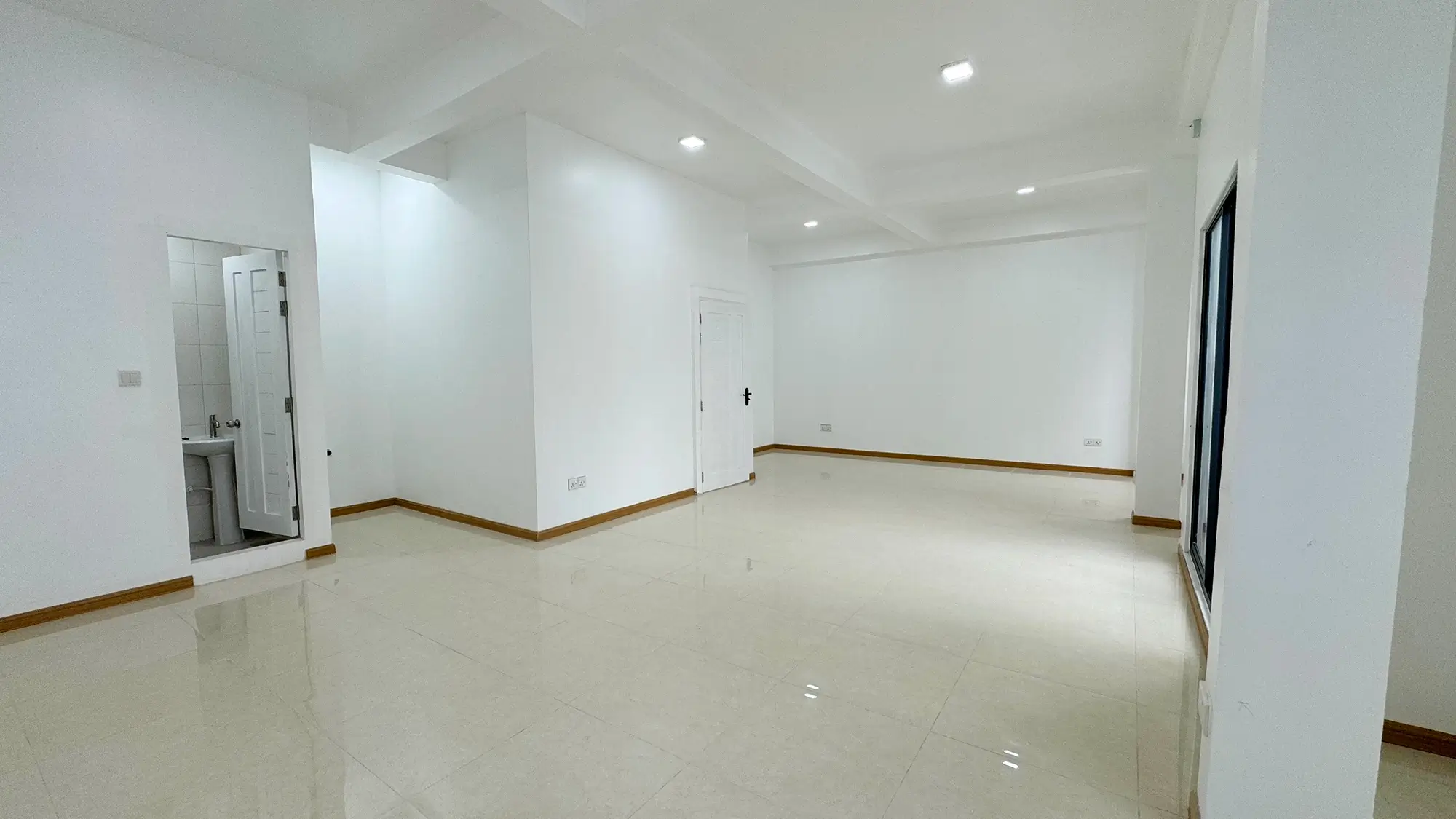 Commercial Space for Rent (ML 278) — Kurangi Goalhi