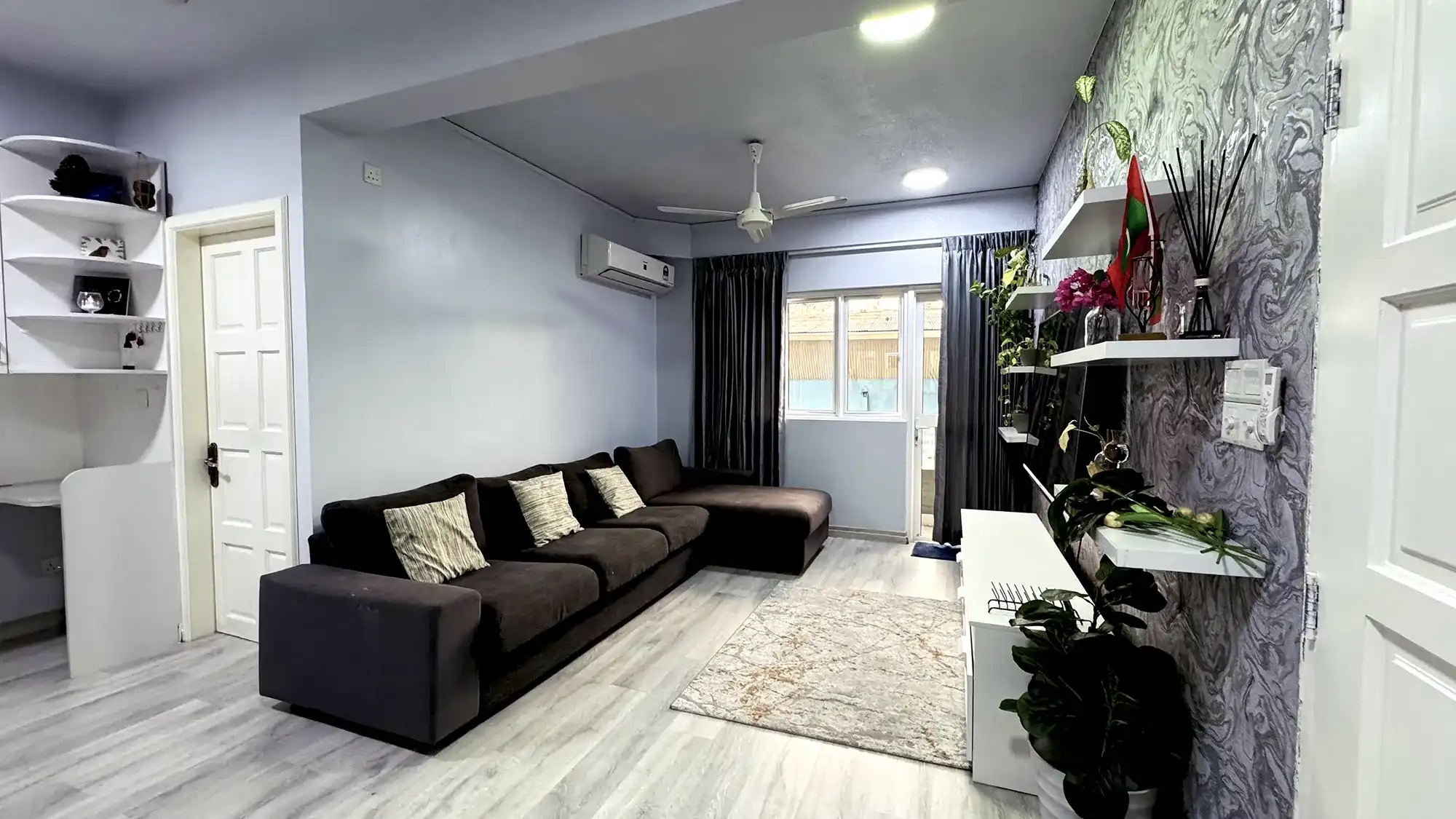Fully Furnished 3 BR for Rent (ML 340) — Fw Rehendhi Flat 1
