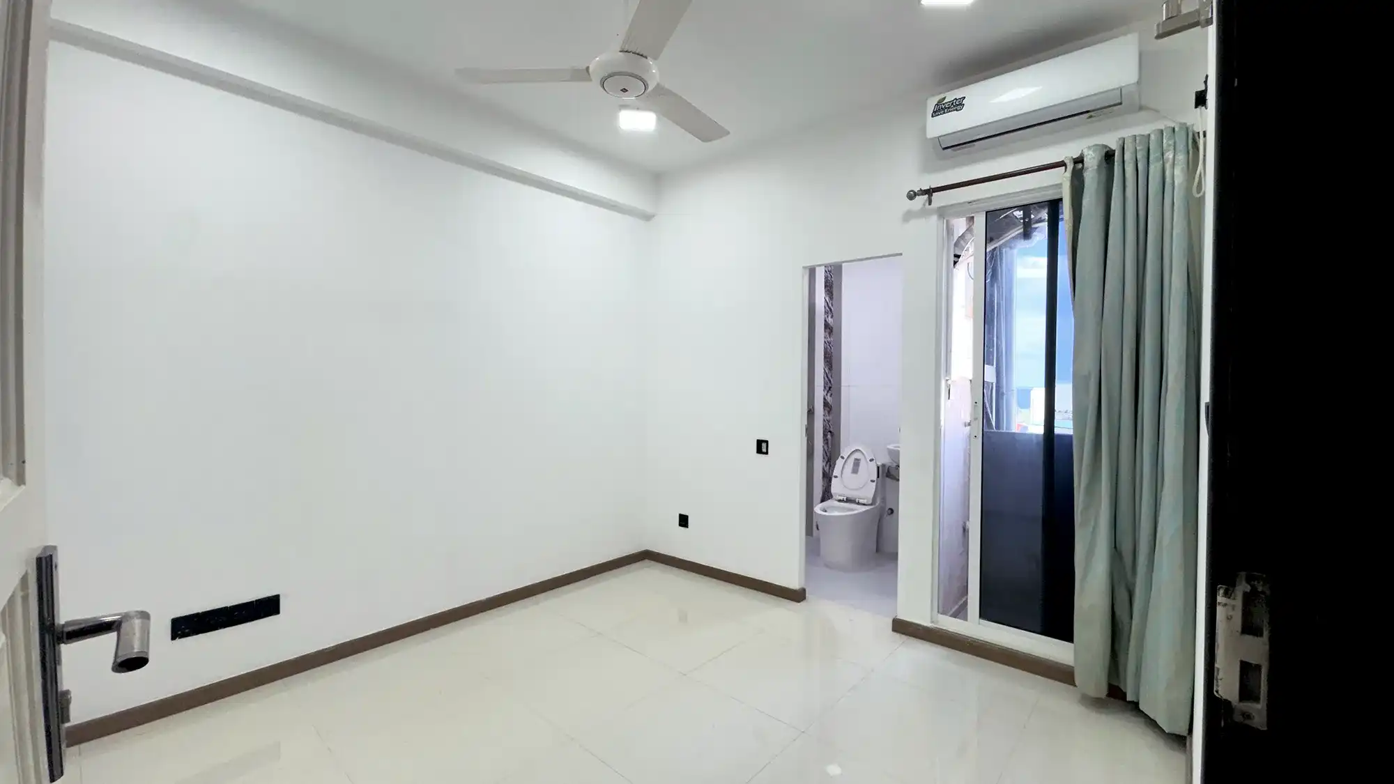 Unfurnished 1 BR for Rent (ML 360) — Gulaabee Magu