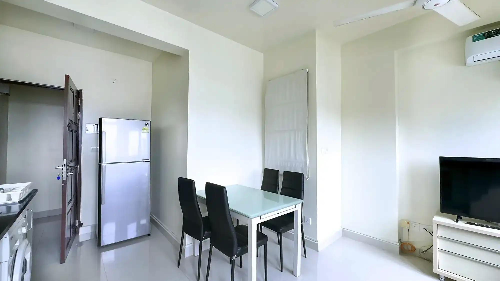 Fully Furnished 2 BR for Rent (ML 395) — Neeloafaru Magu