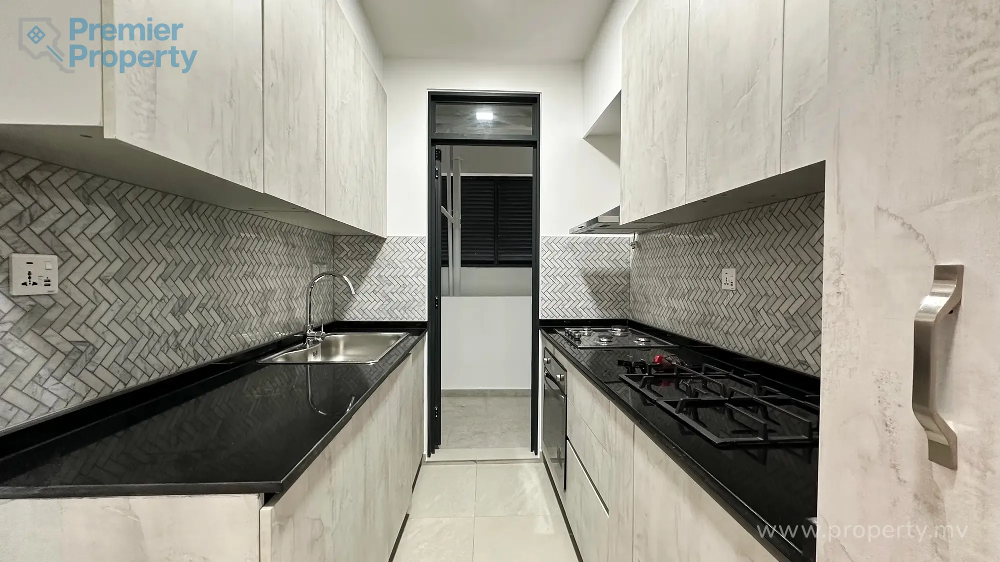 Commercial Space for Rent (ML 416) — Fiyaathoshi Magu